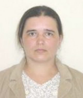 Cunoscută cu probleme psihice, căutată de poliţişti. Aţi văzut-o?